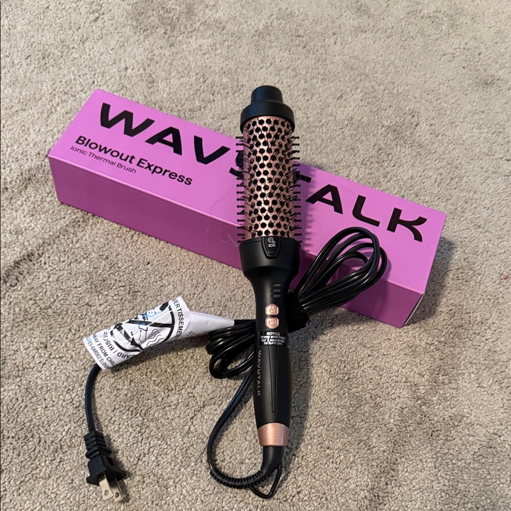 Wavtalk Black and Gold Blowout Express Hair Brush
